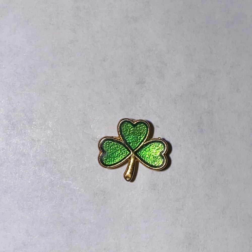 Shamrock Pin - Picture 2 of 2